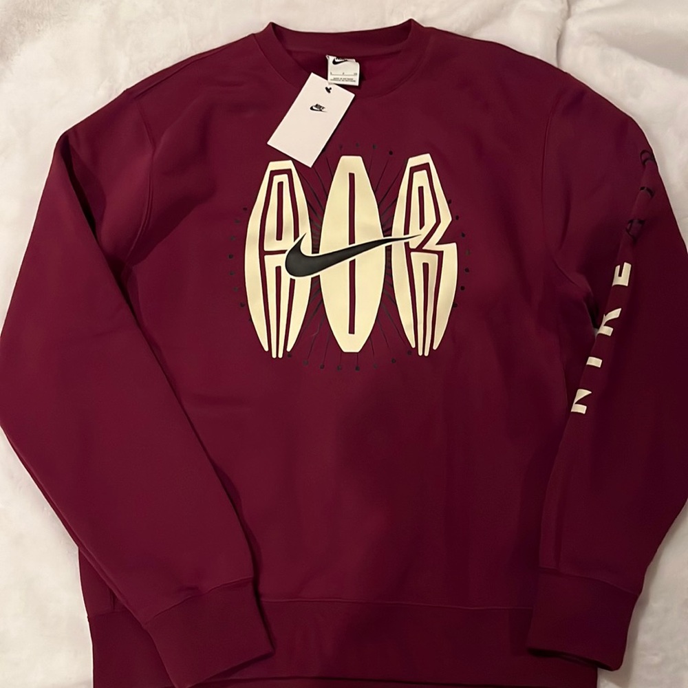 Nike air jordan crewneck